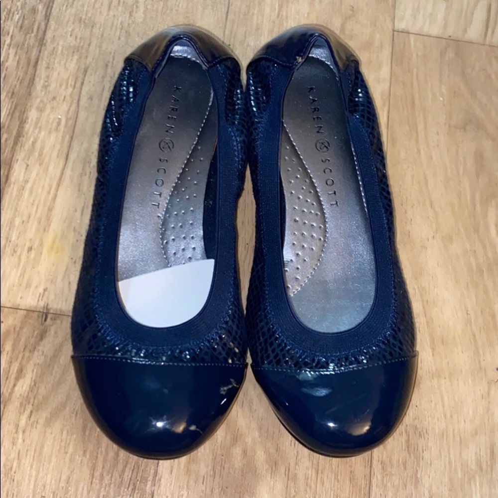 Karen scoot flats